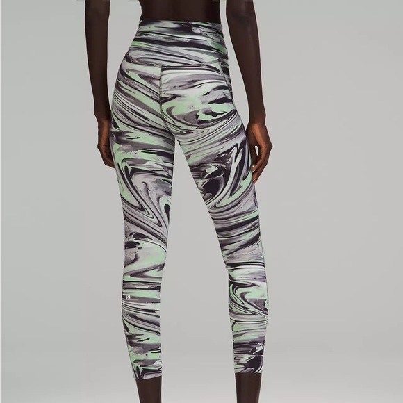 Lululemon- Base Pace High-Rise Running Tight 25” - ONLINE ONLY - Size 10 - Picture 4 of 12